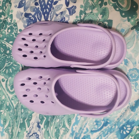 Purple Shein Crocs - Picture 1 of 2
